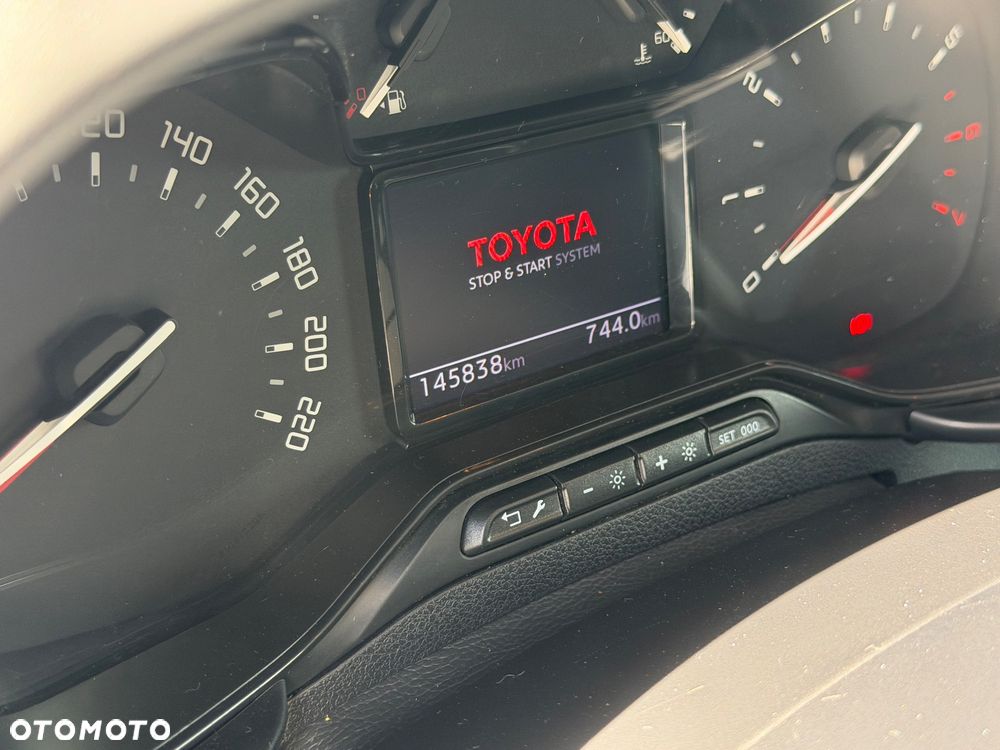 Toyota Proace city - 18