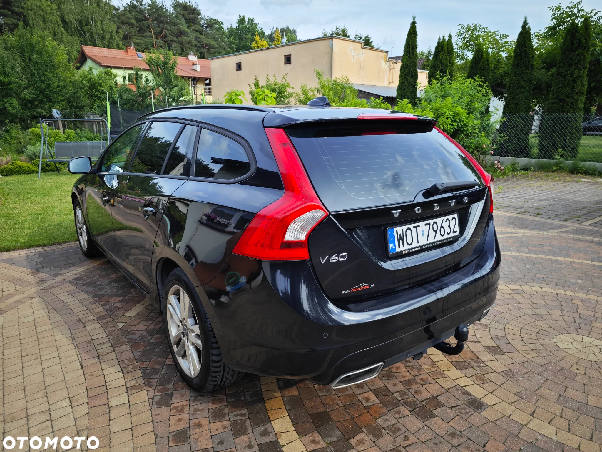 Volvo V60 D4 Drive-E Momentum - 5