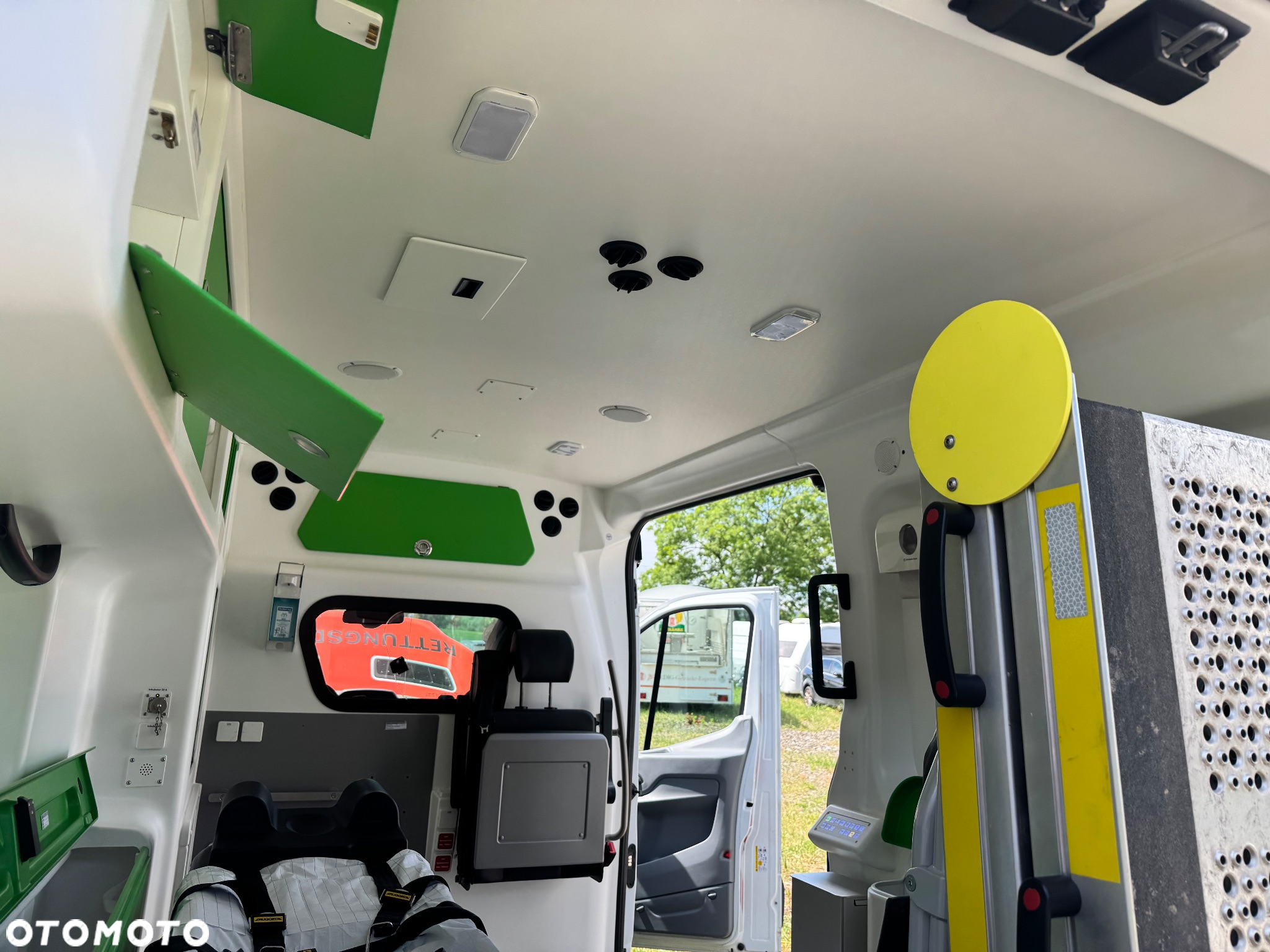 Ford Transit - 17