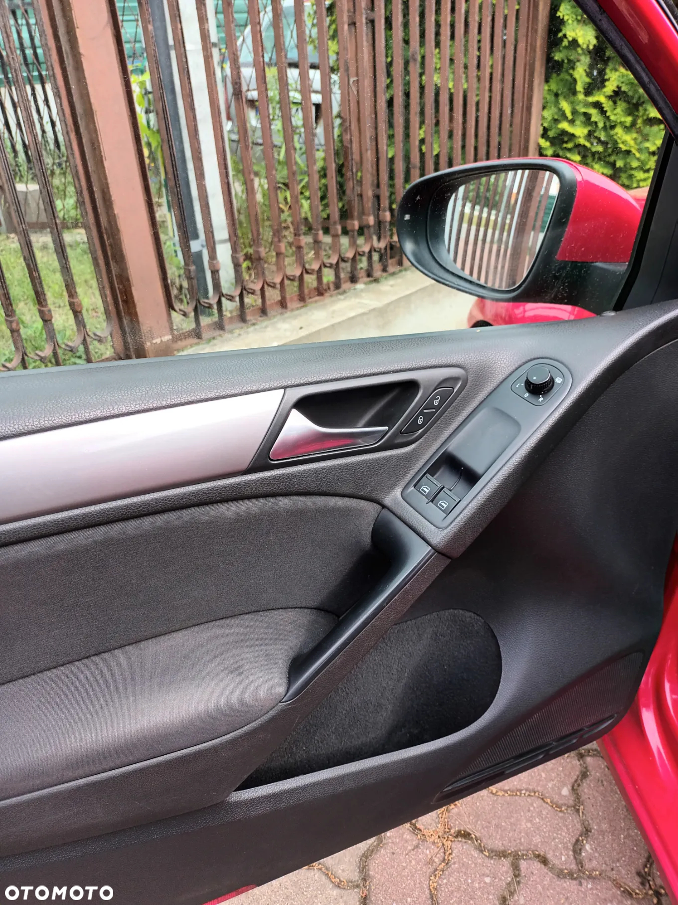 Volkswagen Golf VI 1.6 Comfortline - 12
