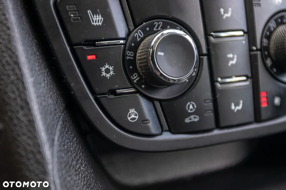 Opel Meriva 1.4 T Cosmo - 28