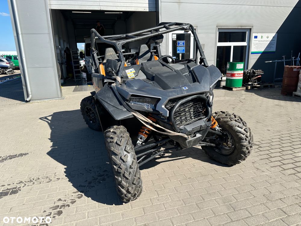Polaris RZR