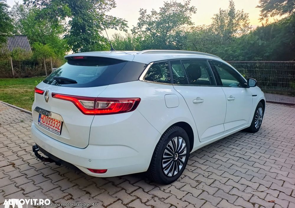 Renault Megane TCe GPF EDC Intens - 4
