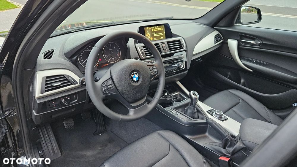 BMW Seria 1 116d EfficientDynamics Edition Sport Line - 12