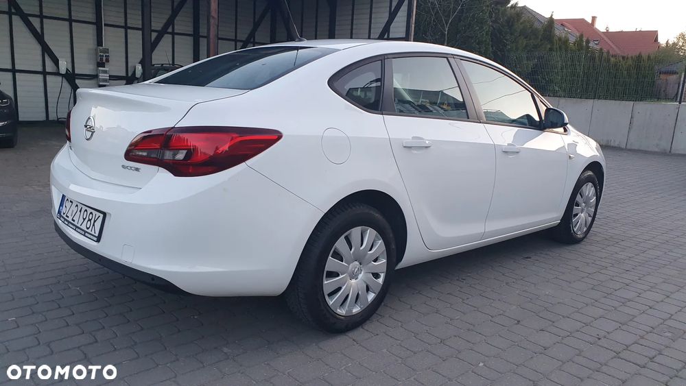 Opel Astra 1.4 T Energy EU6 - 12