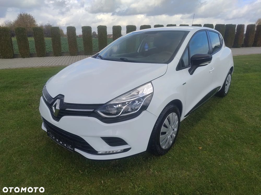Renault Clio - 5