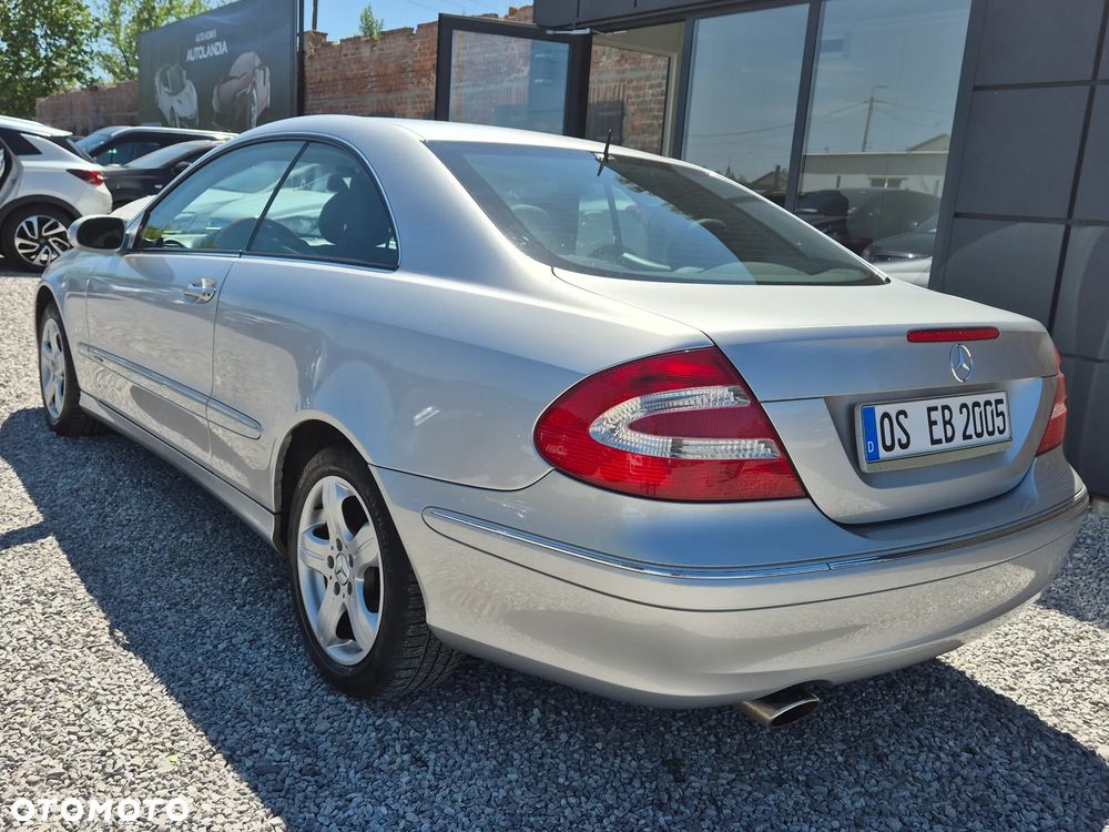 Mercedes-Benz CLK 240 Avantgarde - 12