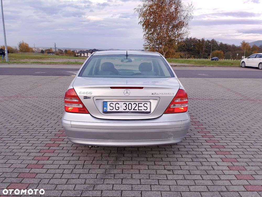 Mercedes-Benz Klasa C 180 Kompressor Classic - 6