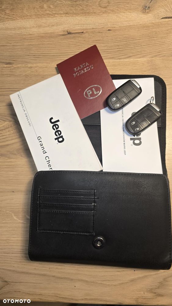 Jeep Grand Cherokee 3.0 CRD Overland Summit Platinum - 24