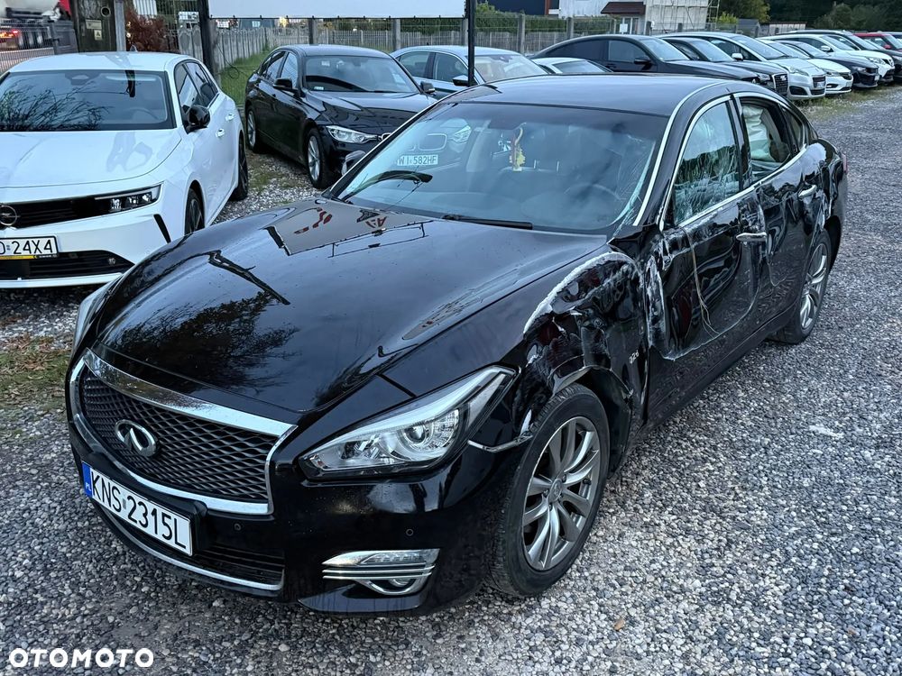 Infiniti Q70 2016 photo 2
