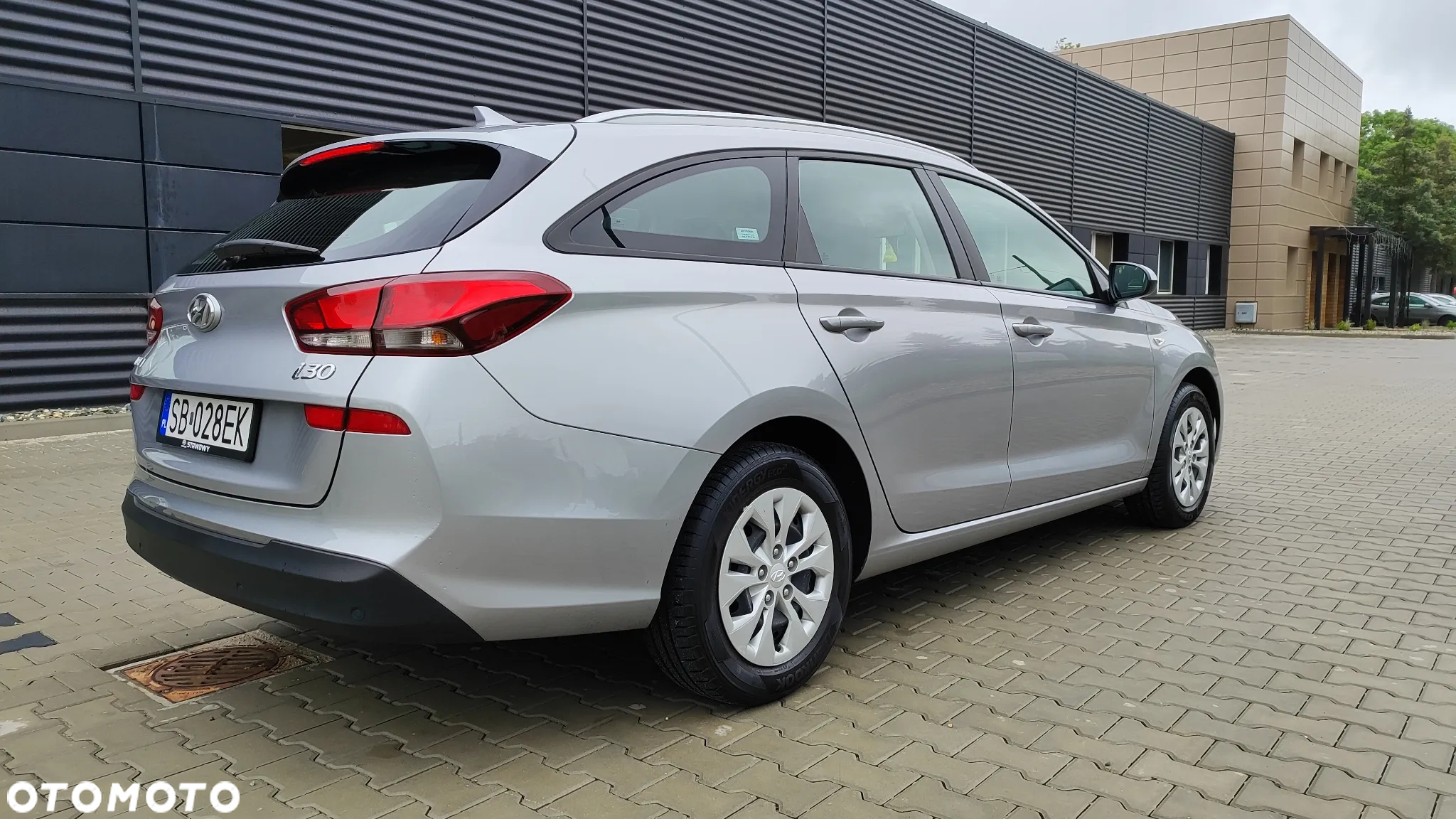 Hyundai i30 1.5 DPI Classic + - 6