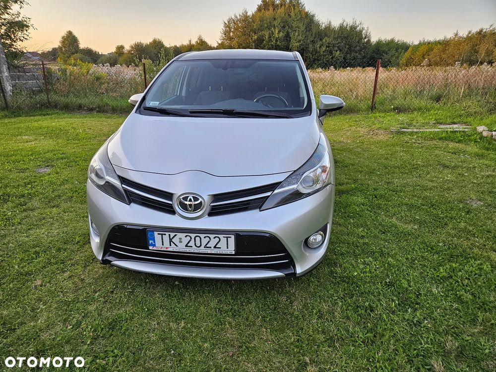 Toyota Verso 2.0 D-4D Premium 7os - 6