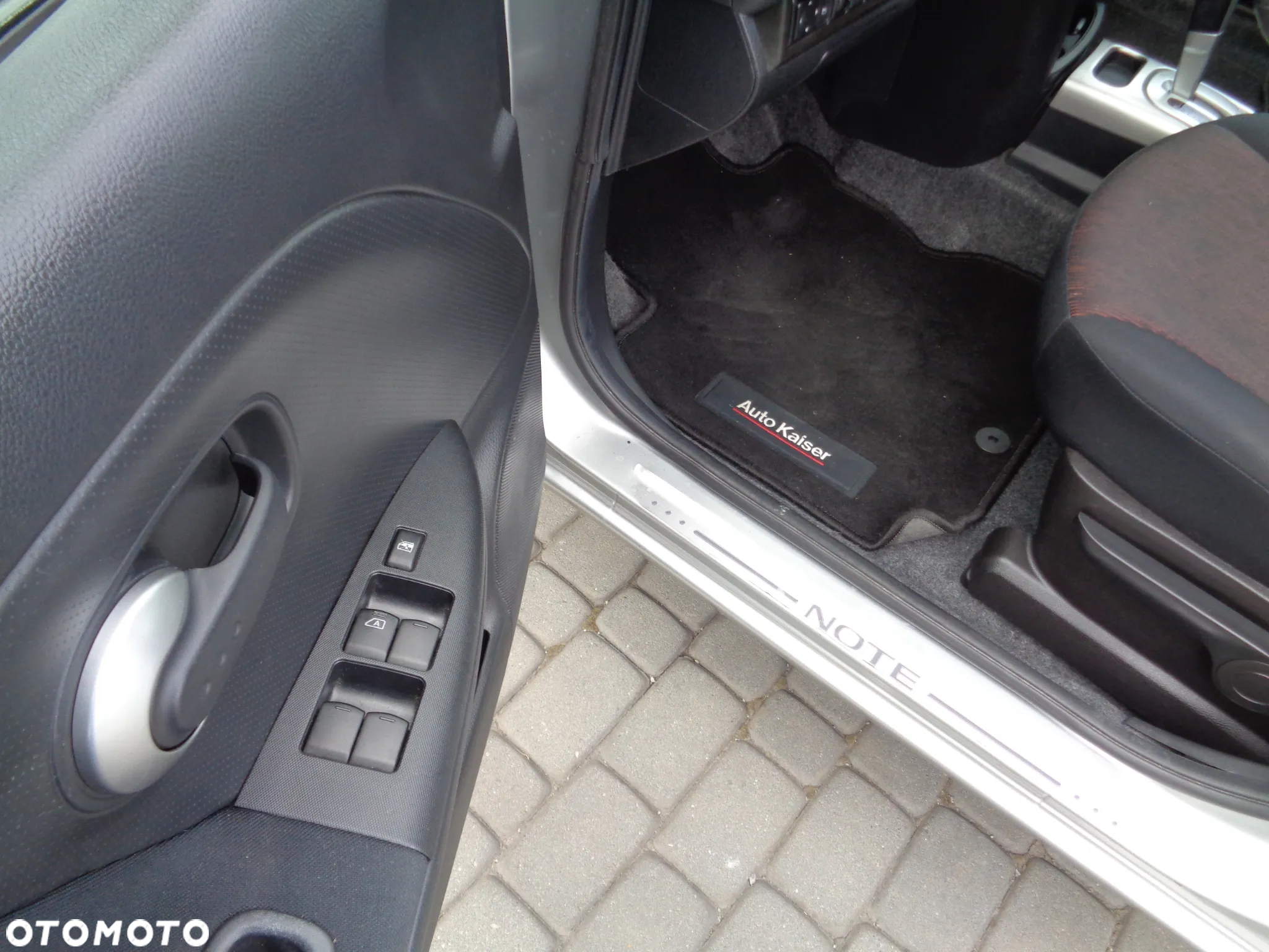 Nissan Note 1.6 Automatik acenta - 19