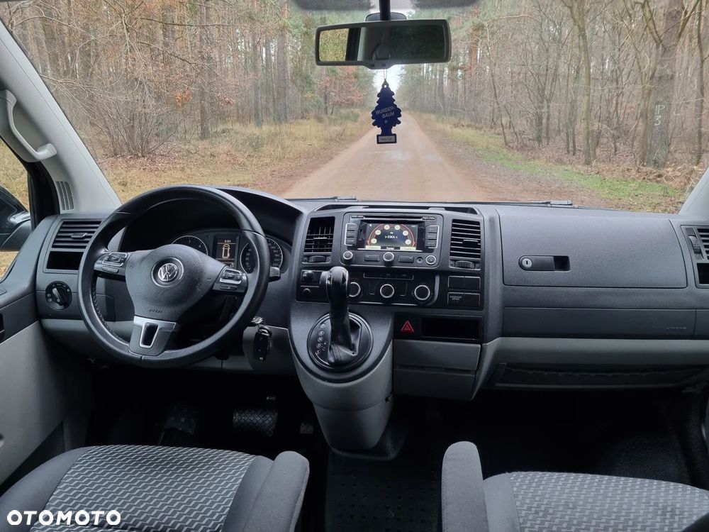 Volkswagen Transporter - 12