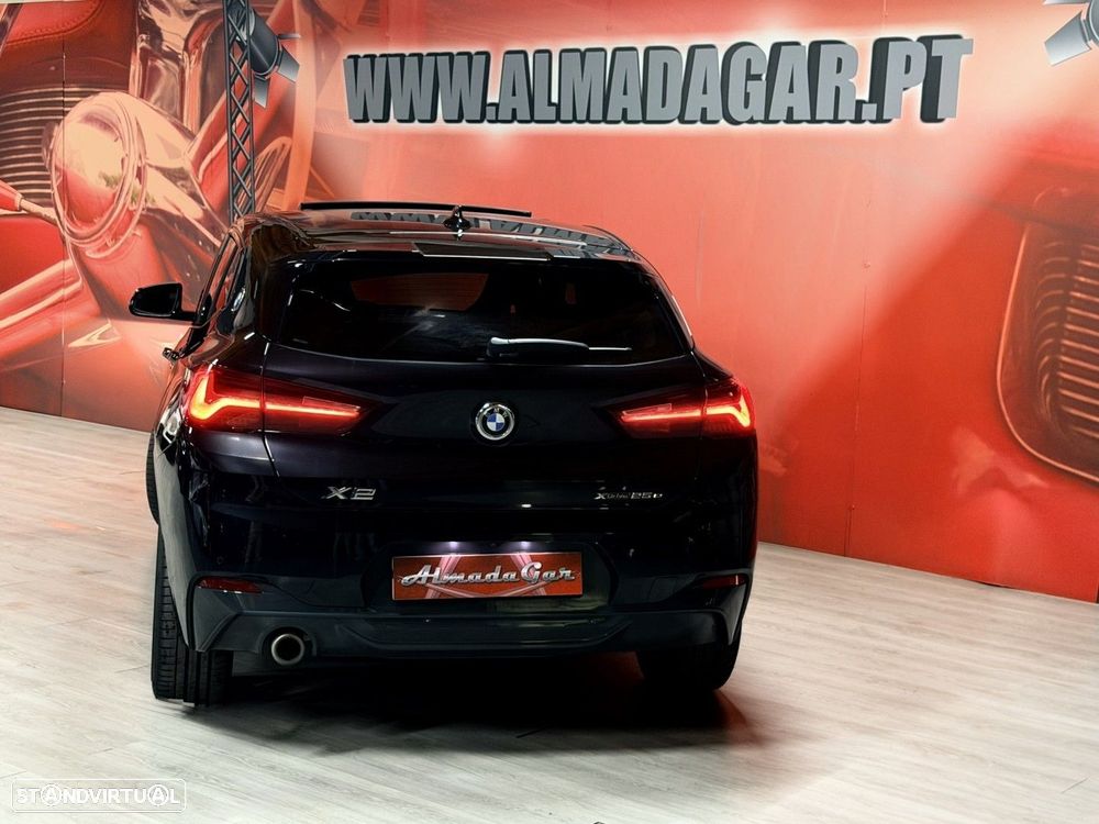BMW X2 25 e xDrive Pack M — fotografia 4