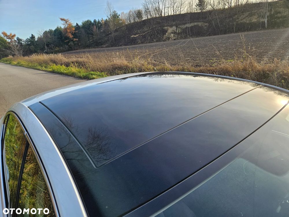 Volkswagen Passat 2.0 TDI BMT Comfortline - 13