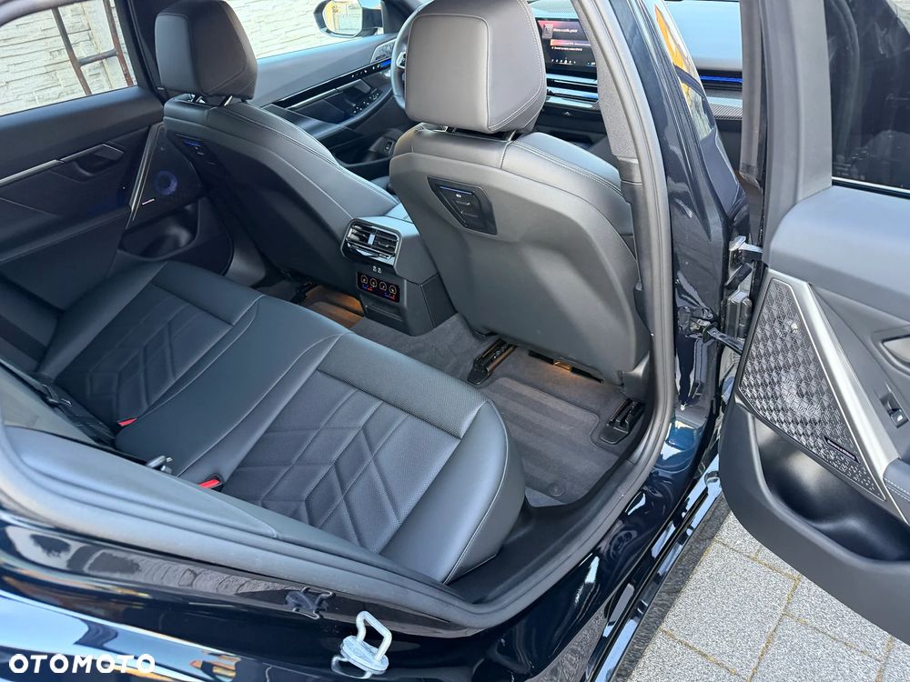BMW Seria 5 - 21