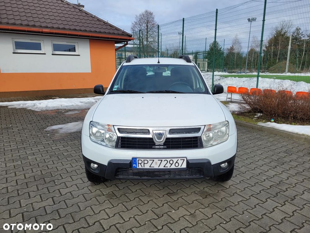 Dacia Duster dCi 90 FAP 4x2 Ambiance - 8
