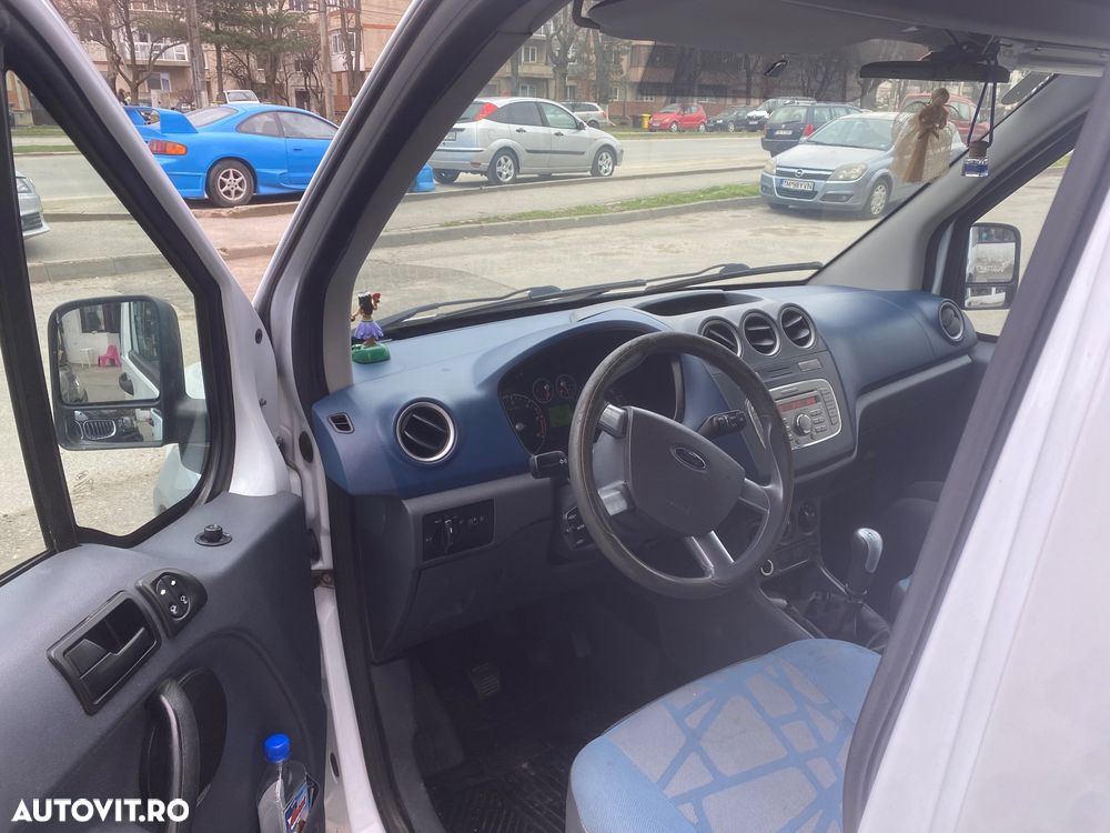Ford Transit Connect - 3