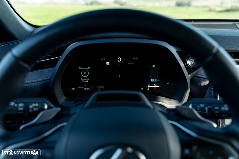 Lexus LBX Cool+ - 15