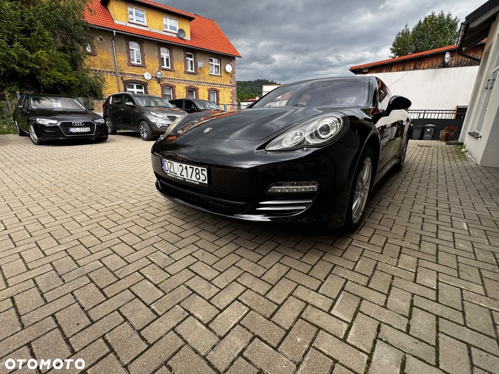 Porsche Panamera 4S - 4