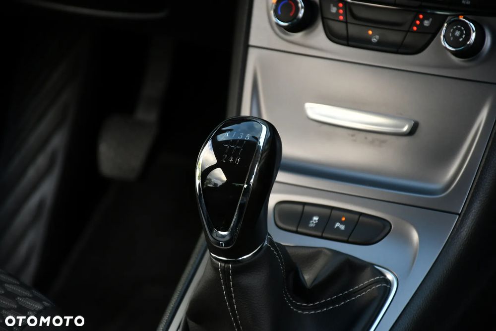 Opel Astra V 1.4 T Enjoy - 23