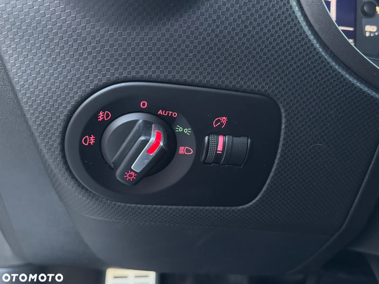 Seat Leon 2.0 TSI Cupra R - 19
