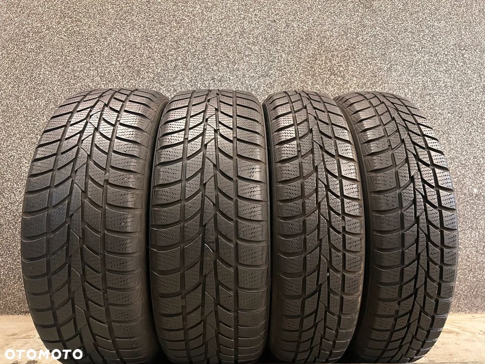 Opony Zimowe Hankook Winter Icept RS Smart 145/65/15 72T 2szt. oraz 175/55/15 77T 2szt. Komplet 4szt. - 1