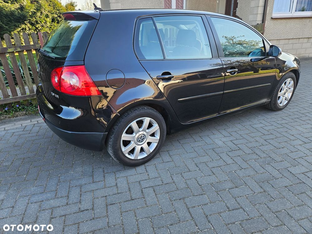 Volkswagen Golf 2.0 TDI Edition - 3