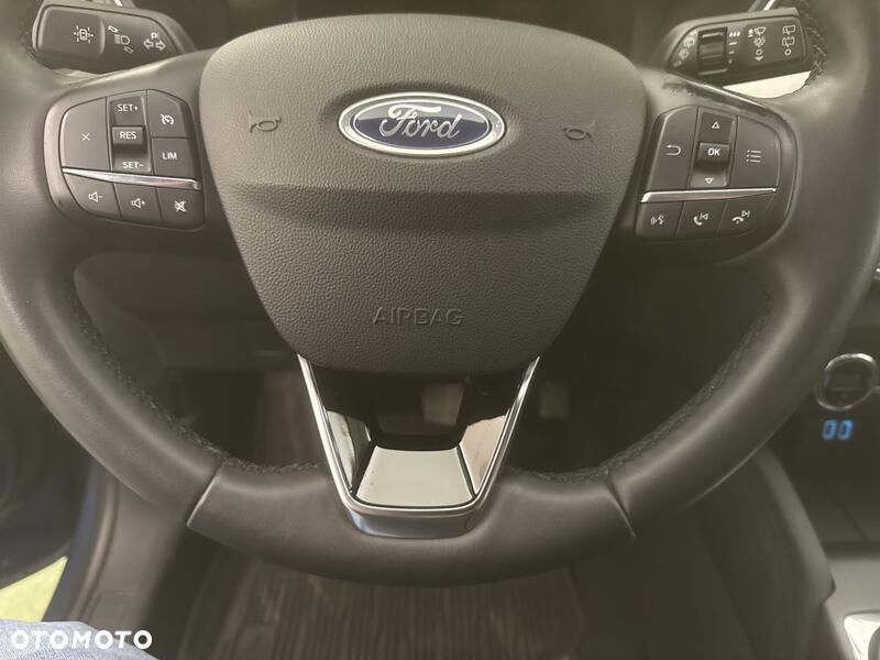 Ford Kuga - 13