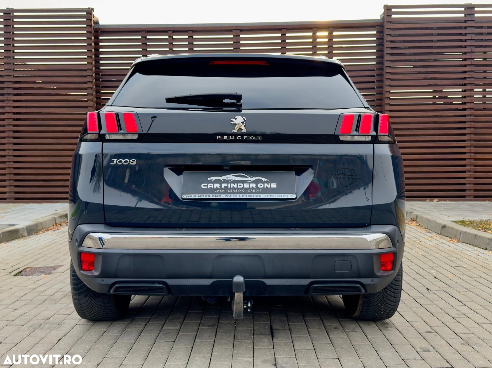 Peugeot 3008 1.5 BlueHDI S&S EAT8 Allure - 25