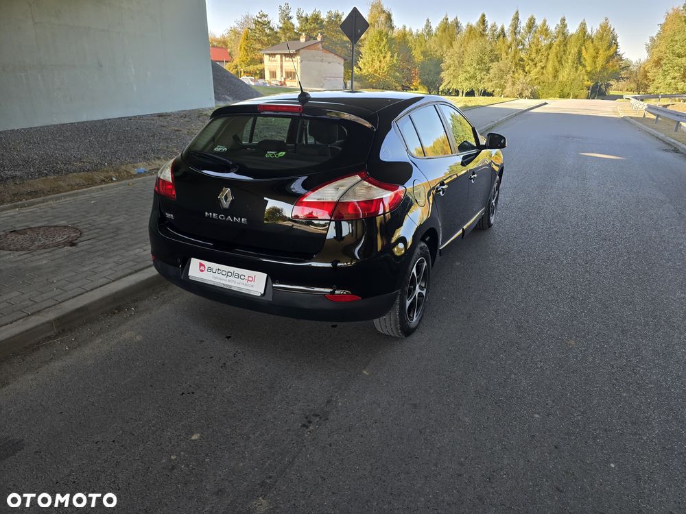 Renault Megane 1.6 SCe Business - 8