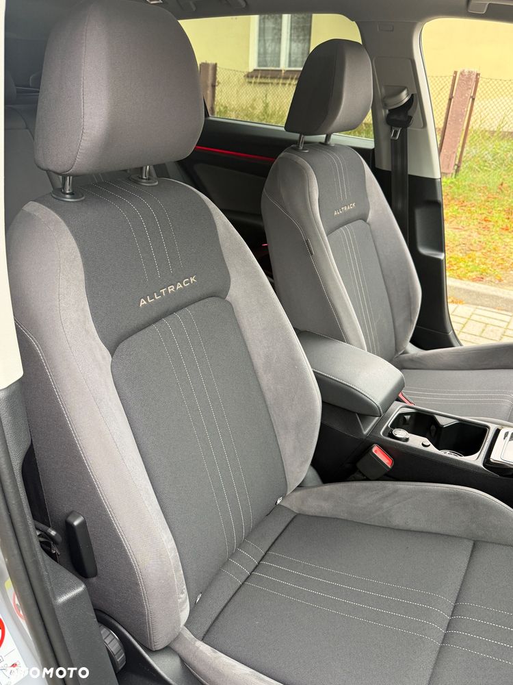 Volkswagen Golf Alltrack 2.0 TDI 4Motion SCR DSG - 17
