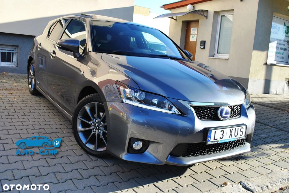 Lexus CT 200h F Sport - 1