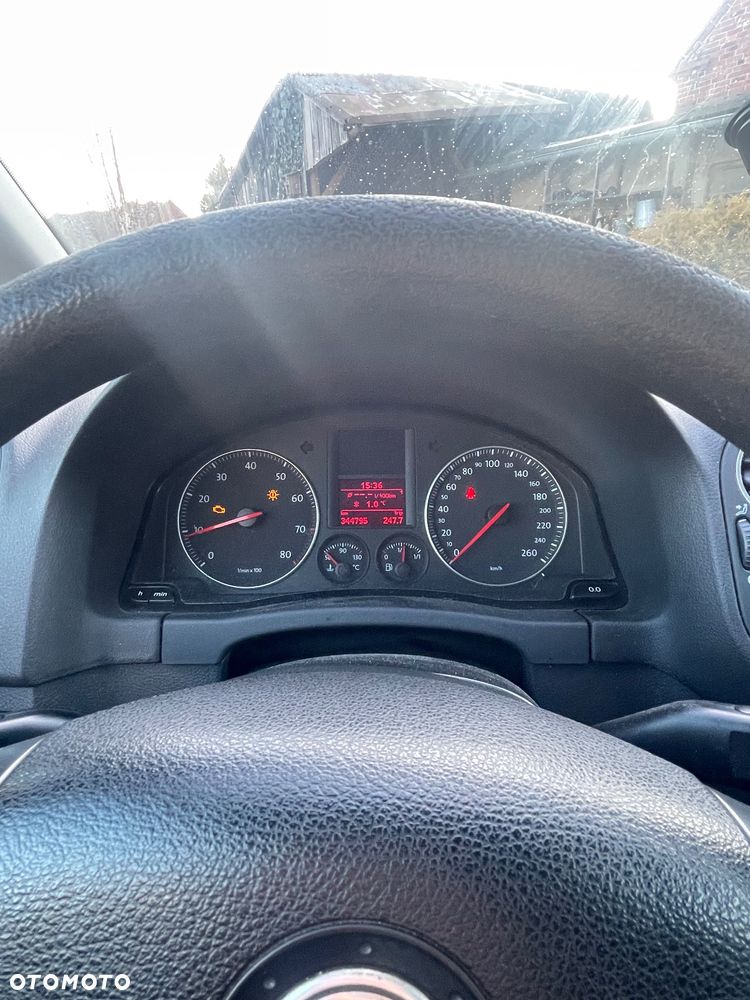 Volkswagen Golf Plus 1.6 Comfortline - 12