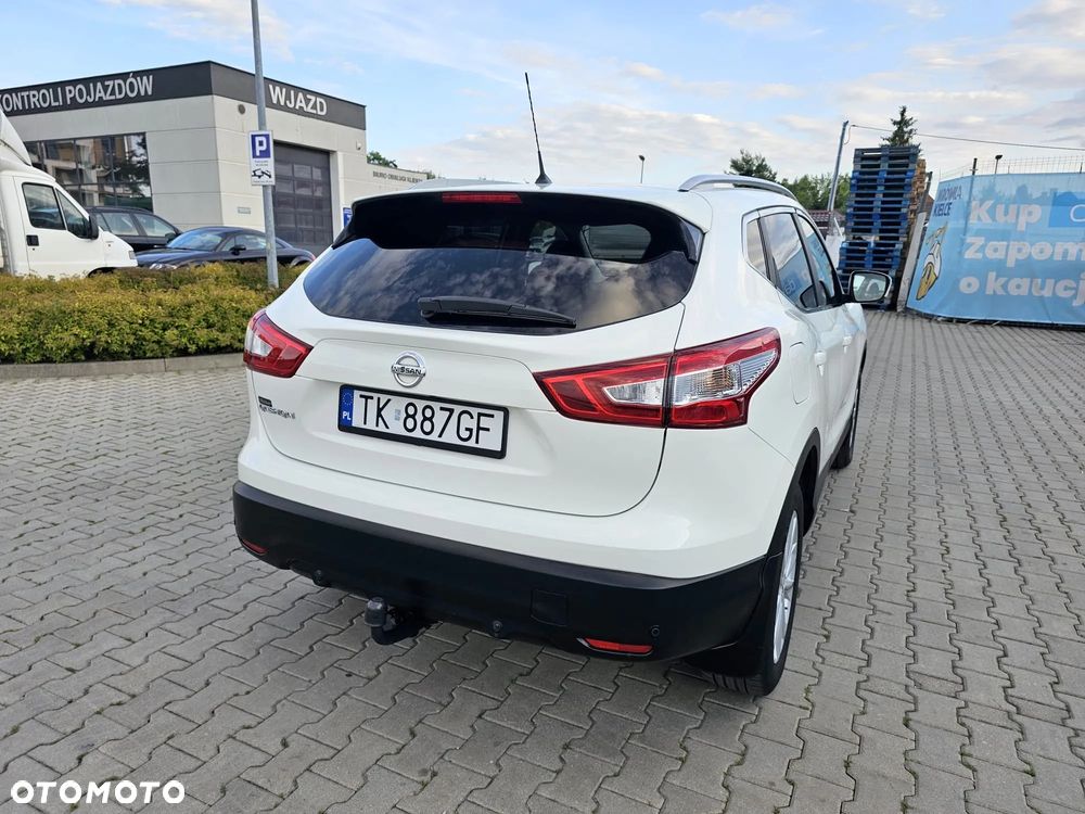 Nissan Qashqai 1.6 DIG-T Tekna - 10