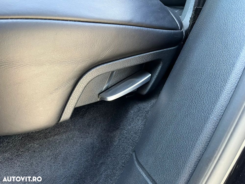 Porsche Cayenne - 27