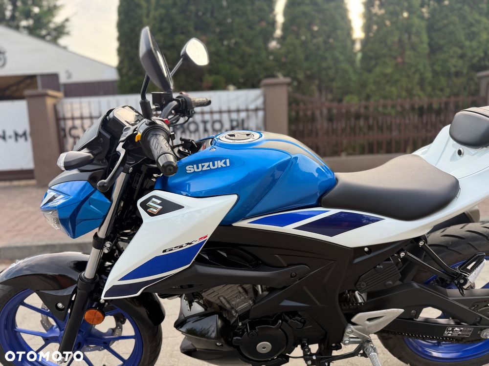 Suzuki GSX - 25