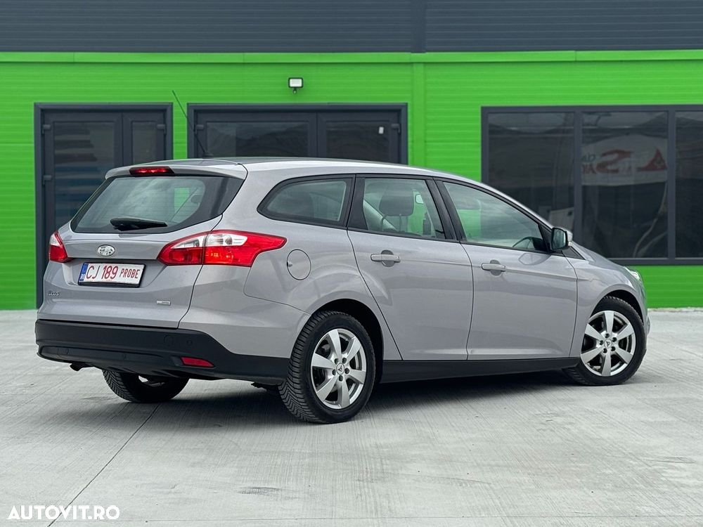 Ford Focus - 10