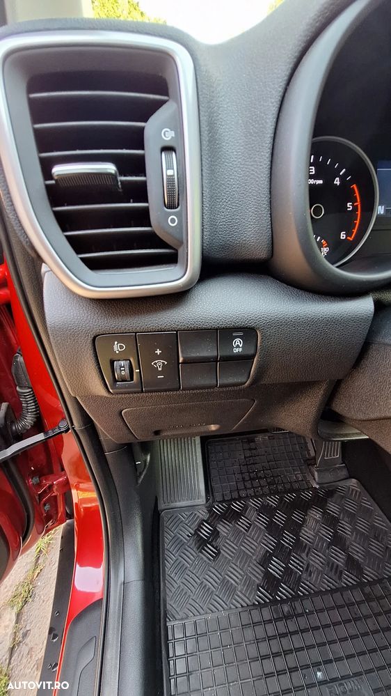 Kia Sportage 1.6 DSL MHEV 7DCT HP 4x2 Plus - 11