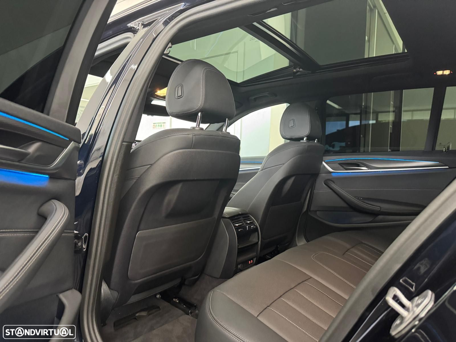 BMW 530 e Pack Desportivo M - 10