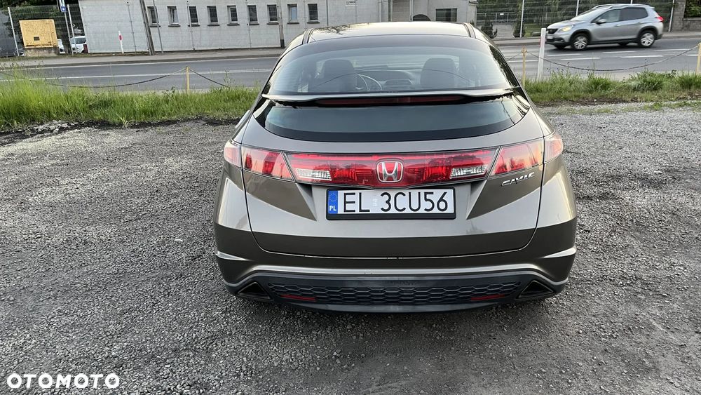 Honda Civic 1.8i-VTEC Sport - 4