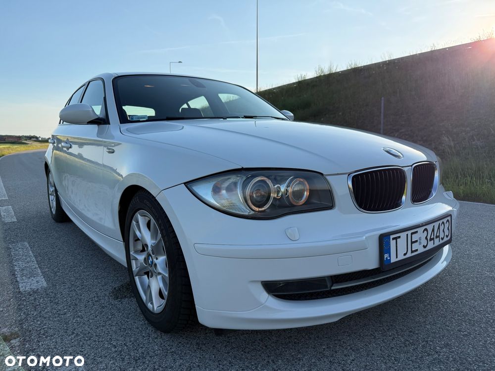 BMW Seria 1 118d - 8