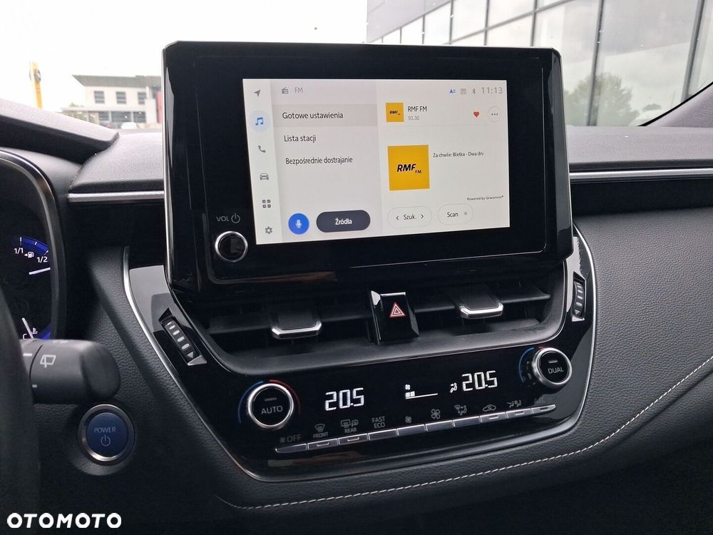Toyota Corolla 1.8 Hybrid Comfort - 23