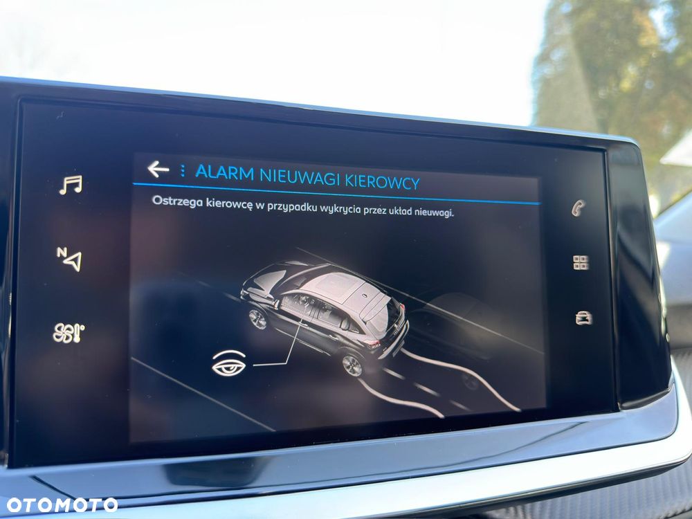 Peugeot 208 1.2 PureTech Allure S&S - 23