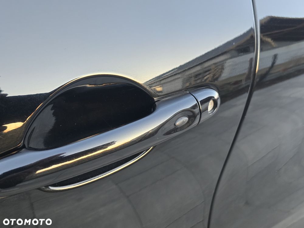 Renault Captur (ENERGY) dCi 90 EDC LIMITED - 32