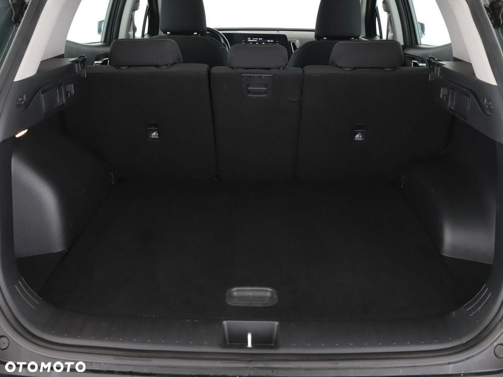 Kia Sportage 1.6 T-GDI 2WD Edition 7 - 21