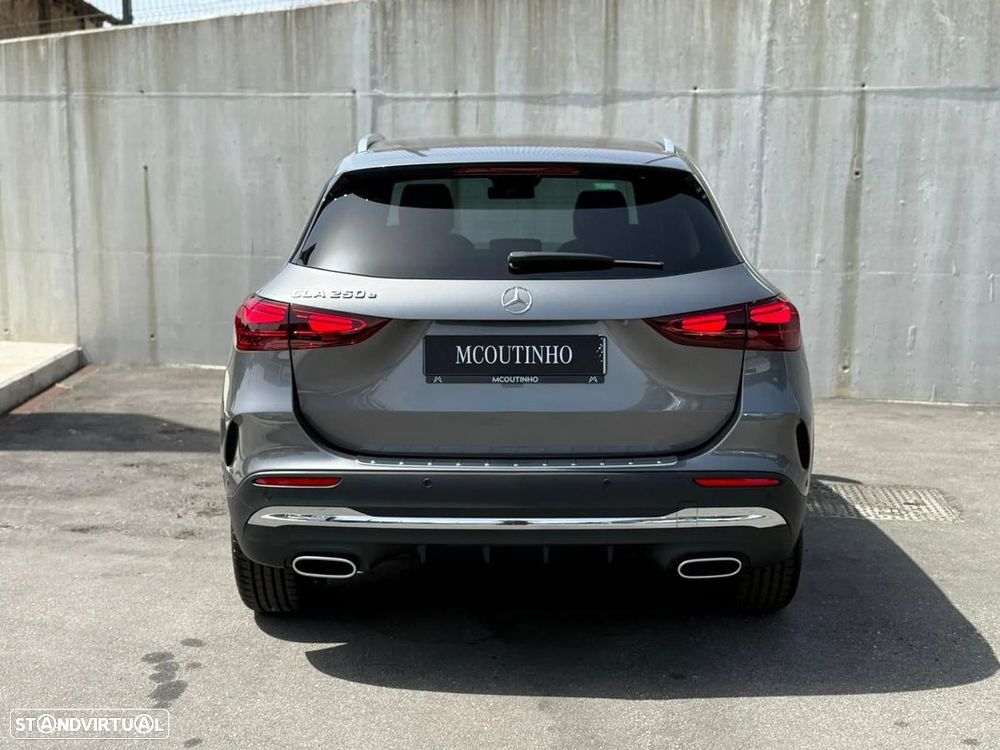 Mercedes-Benz GLA 250 e AMG Line - 5