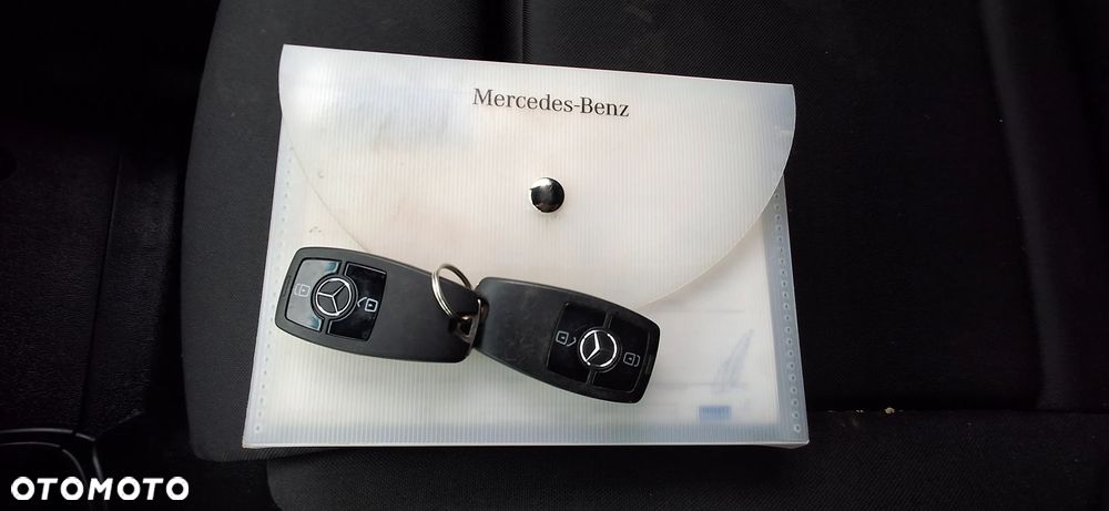 Mercedes-Benz SPRINTER IVECO CRAFTER MAN TRANSIT - 29