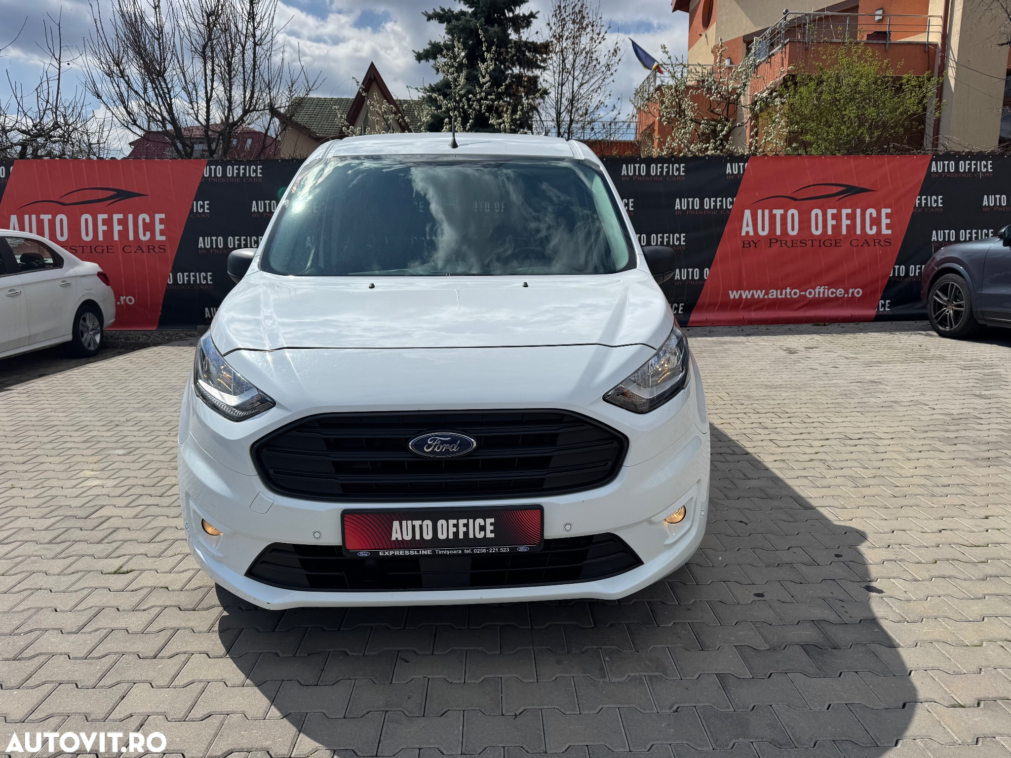 Ford Transit Connect 1.5 EcoBlue 100CP 6MT Kombi L2 Titanium - 2